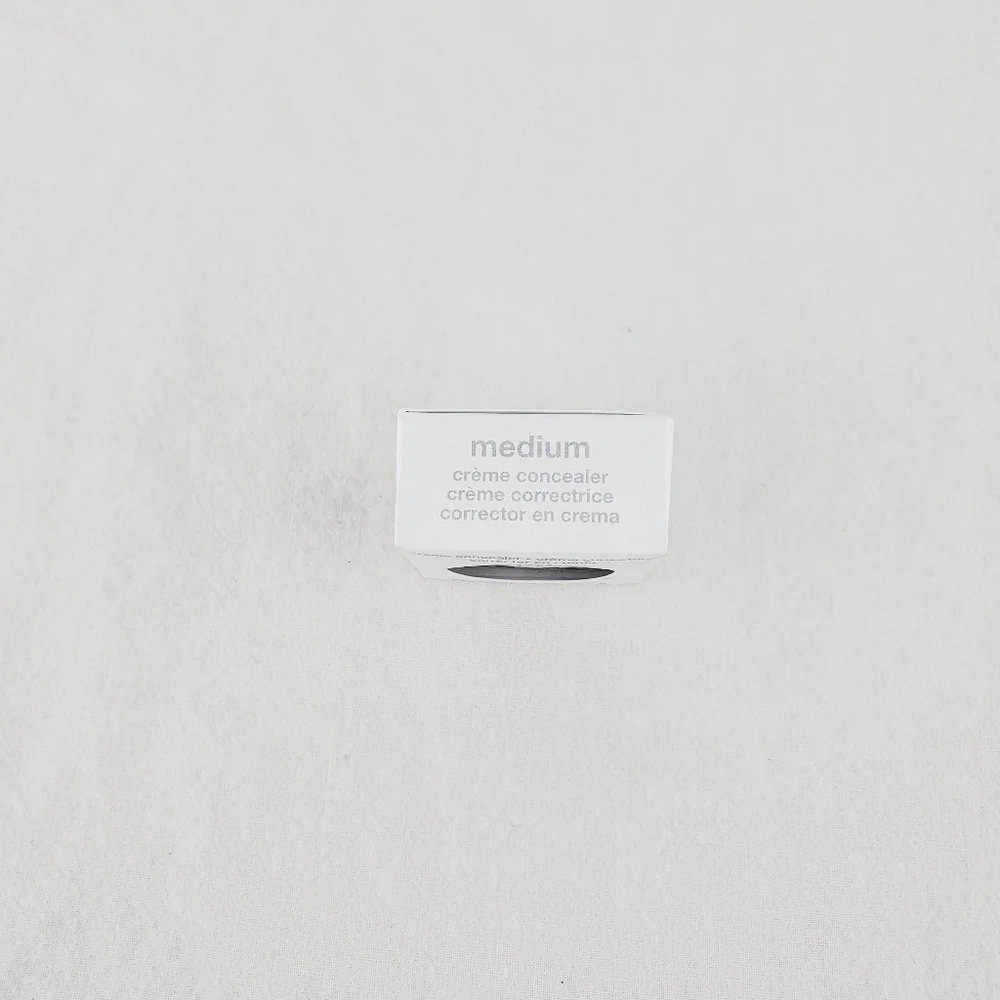 TIGI cream concealer shade medium